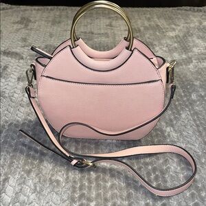 Simply Noelle Faux Leather Island Breeze Circle Satchel. Pink/Blush.